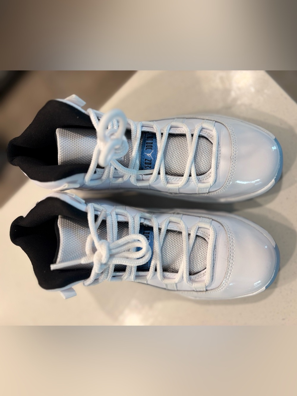Air Jordan 11 Retro "Legend Blue" - Picture 5 of 8